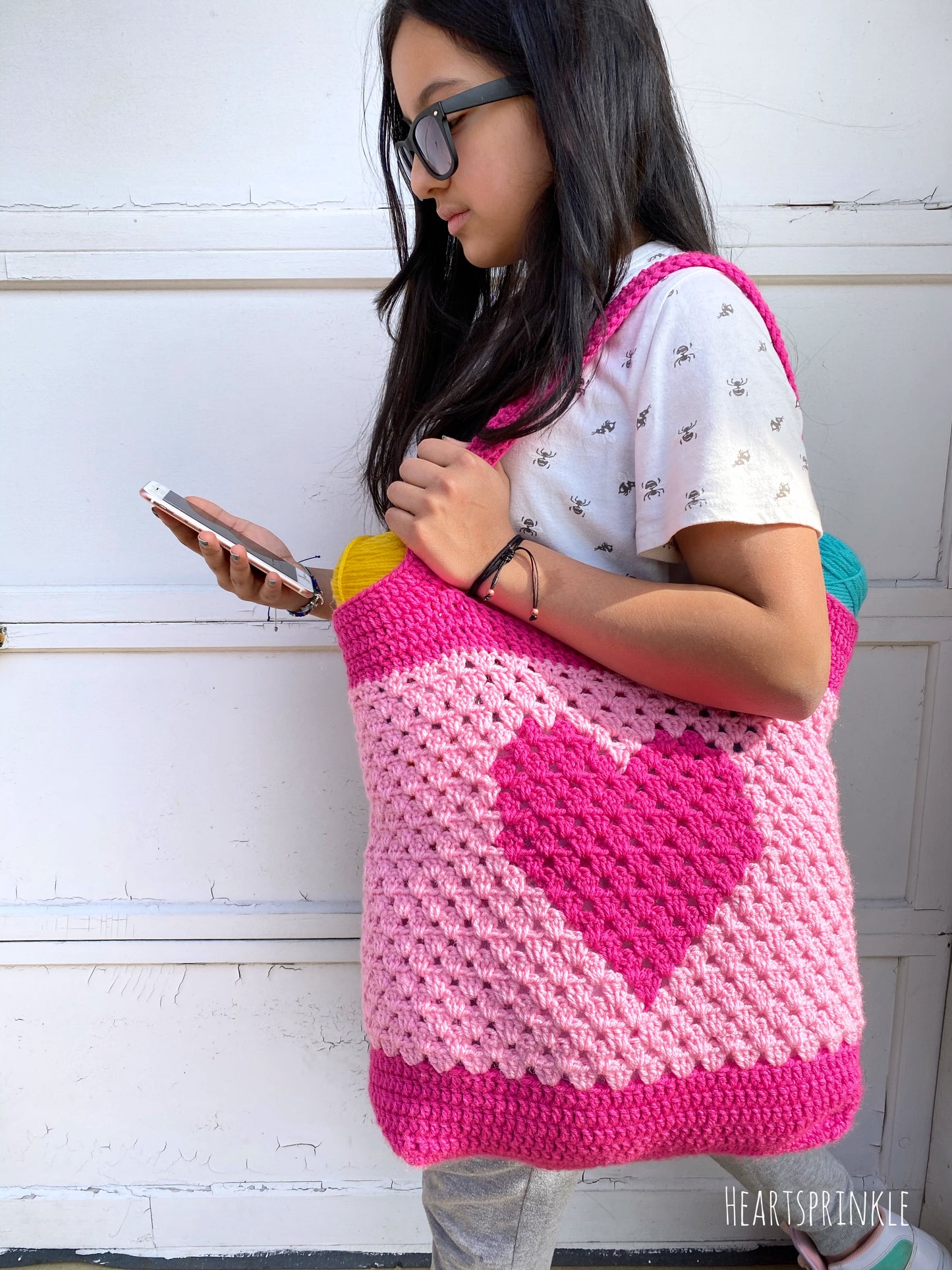 Heart Granny Stitch Tote Bag Pattern (3 Sizes)