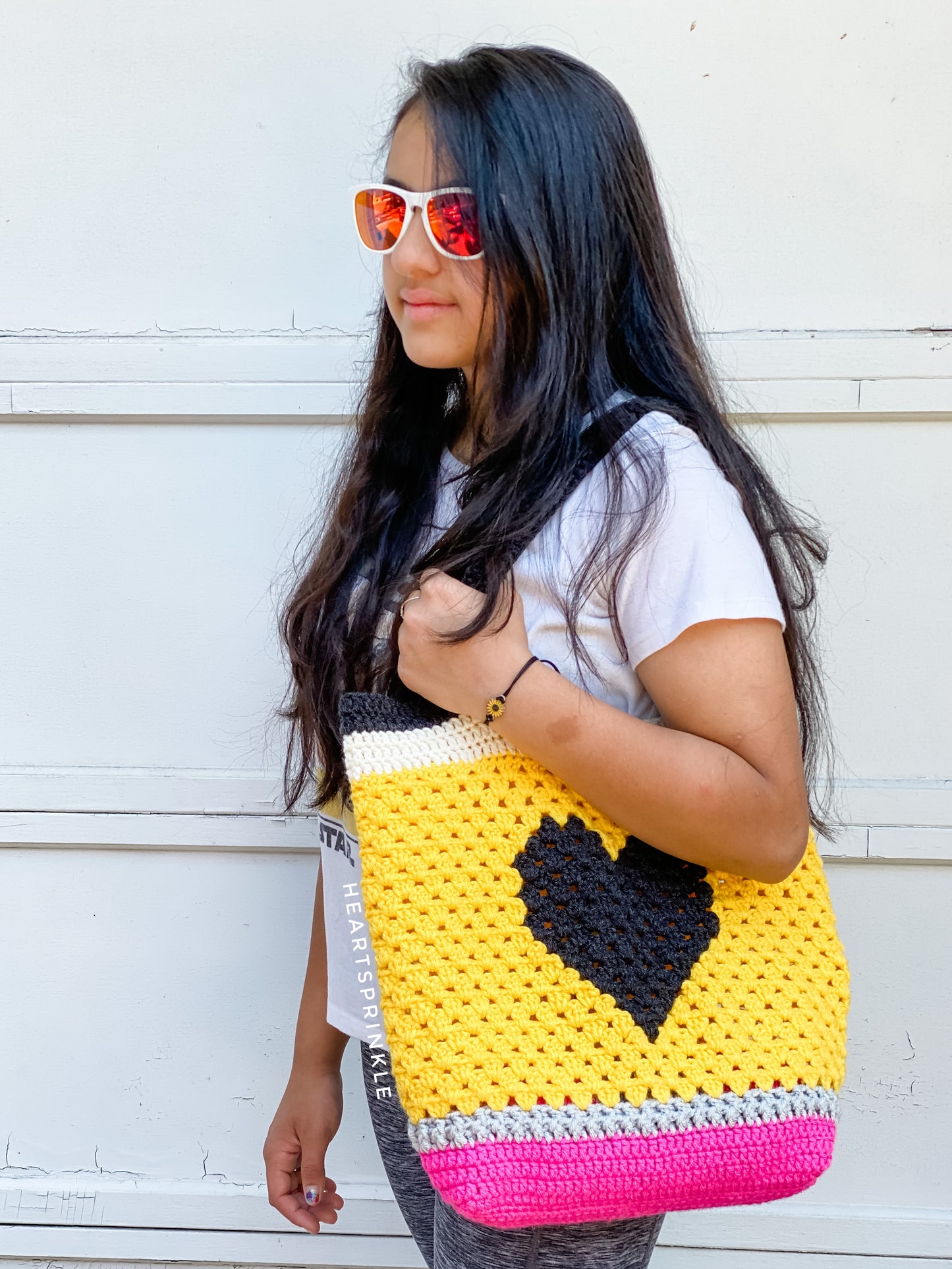 Heart Granny Stitch Tote Bag Pattern (3 Sizes)